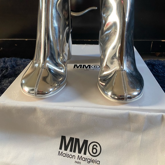 •SOLD• MM6 Maison Margiela ,Ankle Boots Size 37 (US 7) 100% Authentic. - Picture 6 of 7